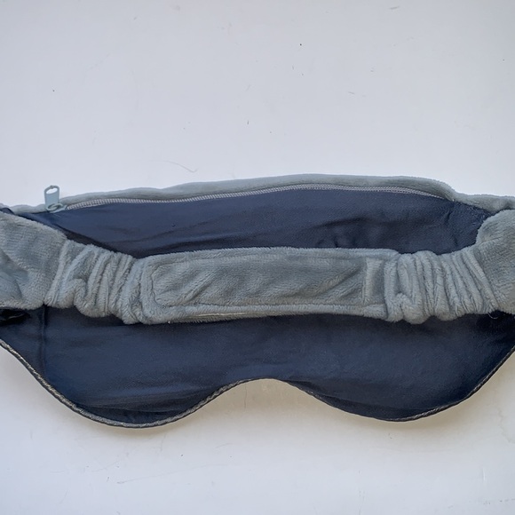 Weighted Eye & Sleep Mask + Bonus - Picture 3 of 6